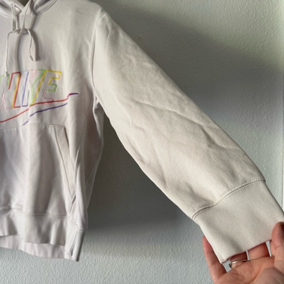 Nike Club Fleece Rainbow Outline Hoodie Pullover Small Streetwear Sporty Cozy - Picture 5 of 10